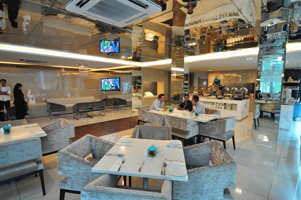 Damas Suites & Residences קואלה לומפור מראה חיצוני תמונה